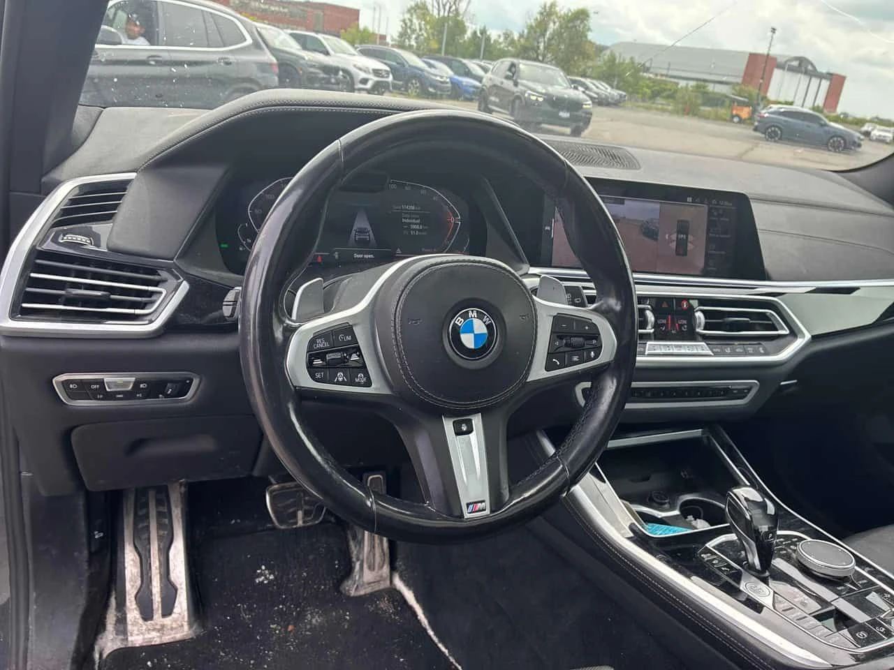 BMW X5 xDrive40i M-Pack Distronic Laser CARFAX, снимка 14 - Автомобили и джипове - 55616745