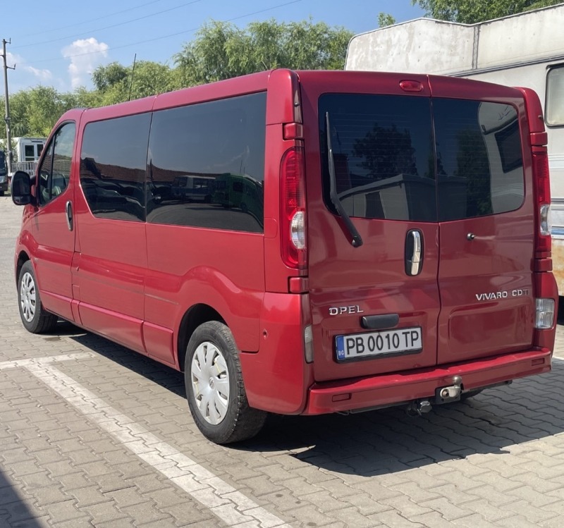 Opel Vivaro НАПЪЛНО ОБСЛУЖЕН!!!, снимка 5 - Бусове и автобуси - 41775419