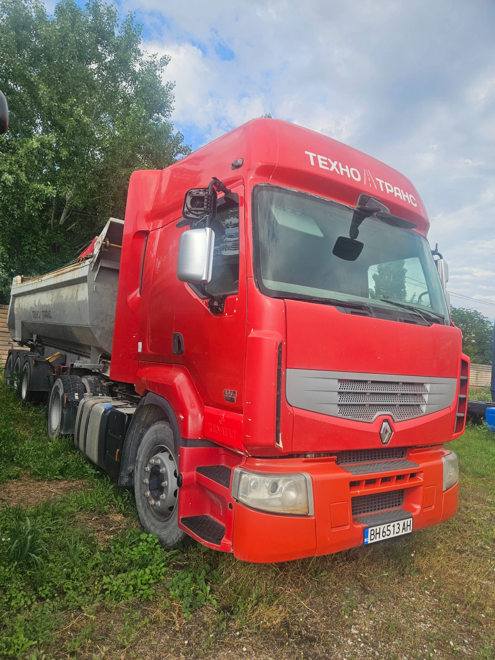 Renault Premium