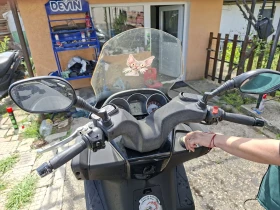 Kymco Downtown 300ie много запазен, снимка 3