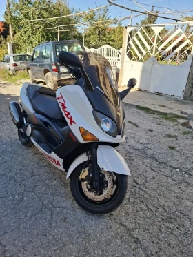  Yamaha T-max