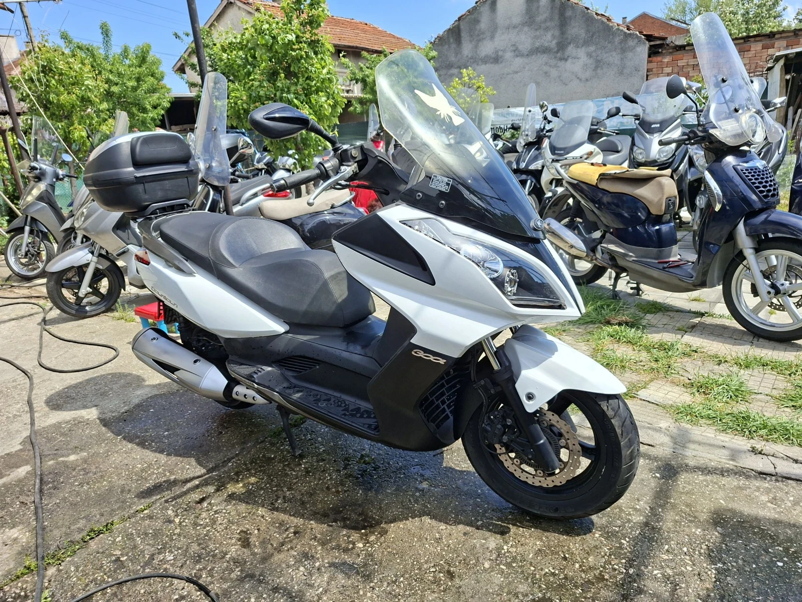 Kymco Downtown 300ie много запазен, снимка 8 - Мотоциклети и мототехника - 54740745