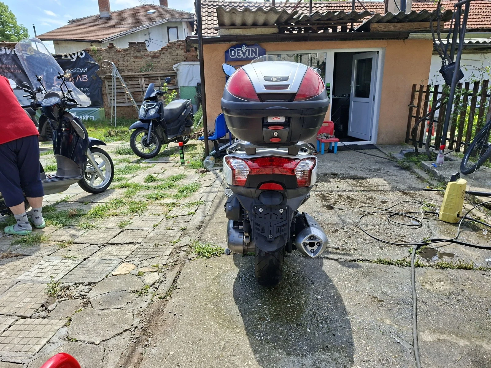 Kymco Downtown 300ie много запазен, снимка 6 - Мотоциклети и мототехника - 54740745