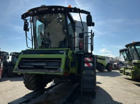      Claas LEXION 6800