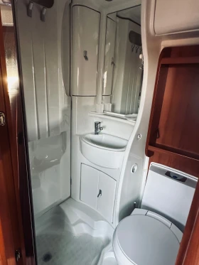 Кемпер Laika X 610 R   3.0         jtd automatic, снимка 12