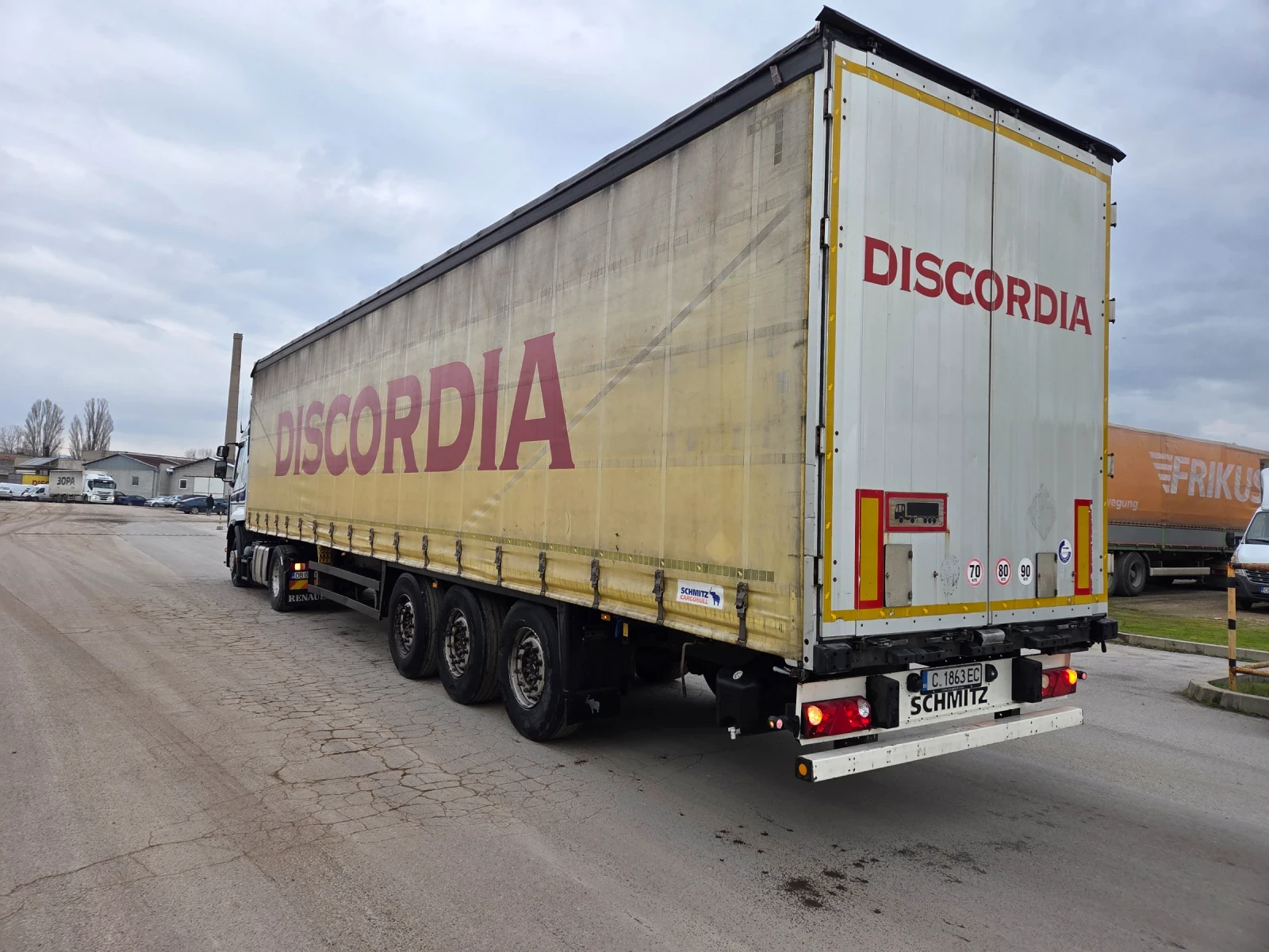 ����������� Schmitz | Mobile.bg � ����������� 1