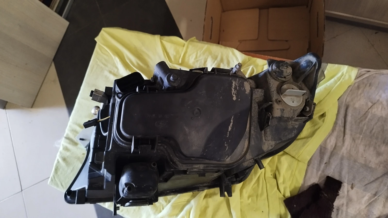 Фар за BMW 3 Series E90 Touring E91 (09.2005 - 06.2008) - десен, снимка 13 - Части - 53875306