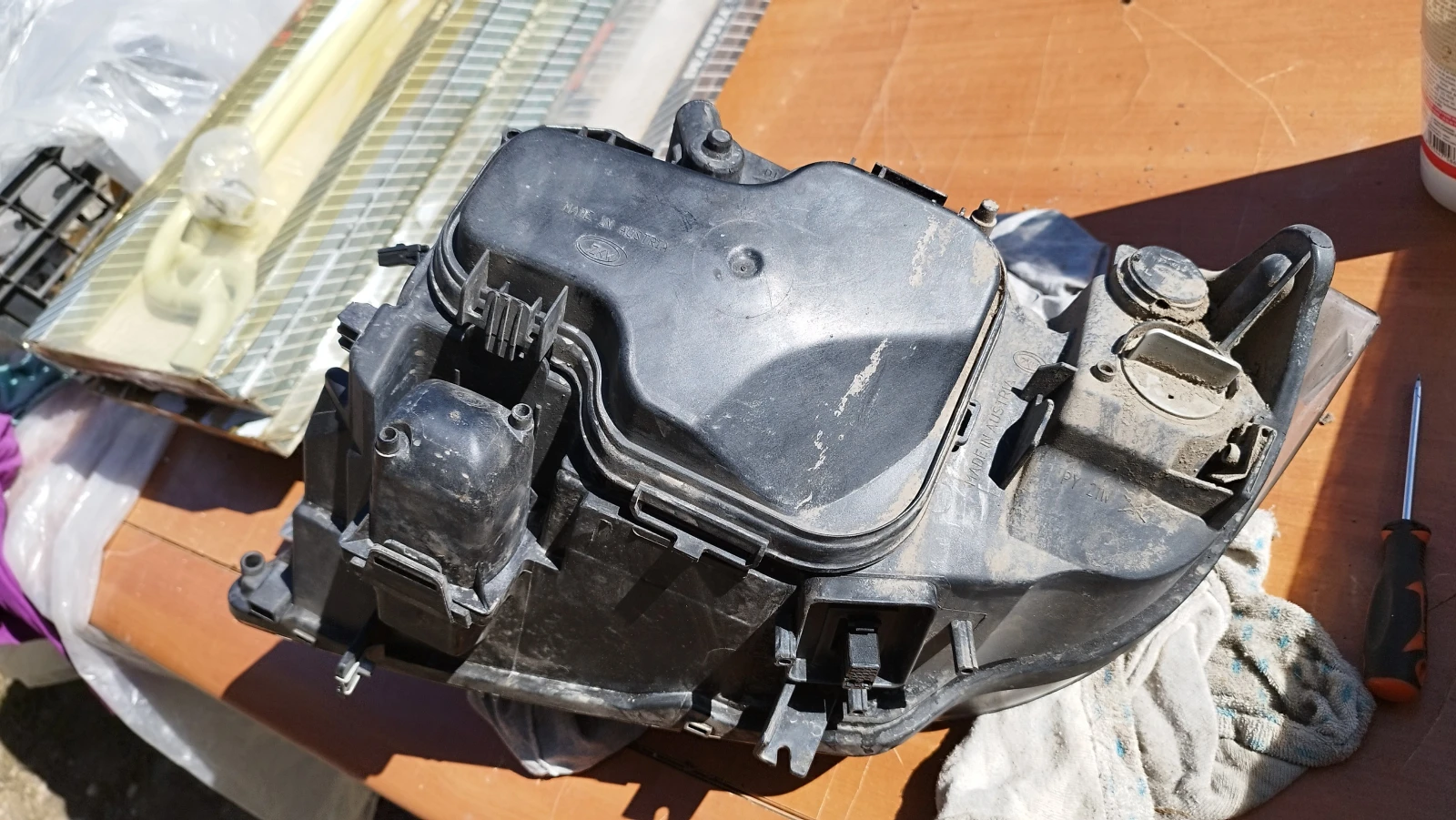 Фар за BMW 3 Series E90 Touring E91 (09.2005 - 06.2008) - десен, снимка 9 - Части - 53875306