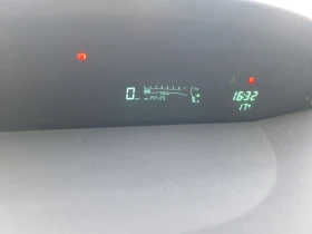 Toyota Yaris 1.0i s gas, снимка 13