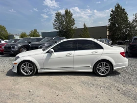 Mercedes-Benz C 300 * CARFAX * ОПЦИЯ ЗА ФИНАНСИРАНЕ , снимка 2