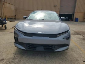 Kia EV6 LONG RANGE* RWD* КОЖА* ПОДГРЕВ* КАМЕРА* , снимка 5
