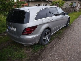 Mercedes-Benz R 500, снимка 2