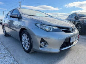 Toyota Auris 1.6 бензин, 130000км, Италия, снимка 3