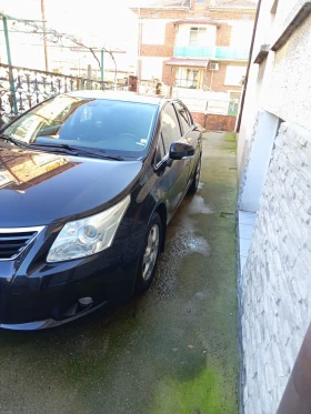 Toyota Avensis Седан, снимка 9