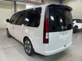 Hyundai Staria 3.5 LPG ! 8+ 1 ! Modern ! - 30900 € / 60435.15 лв. - 72465035 8