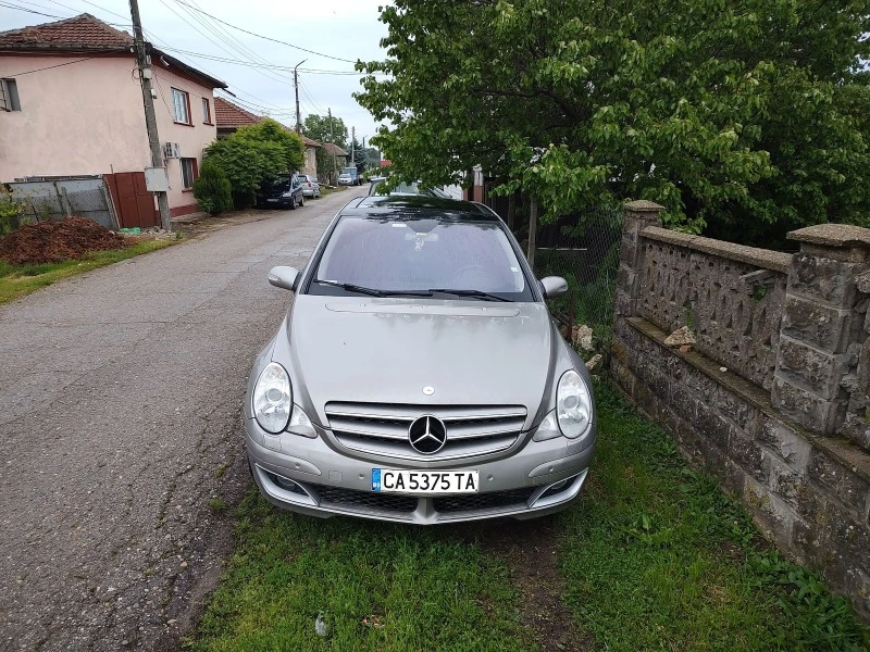 Mercedes-Benz R 500, снимка 1 - Автомобили и джипове - 47333246