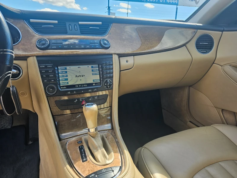 Mercedes-Benz CLS 320 320 cdi ABTOMAT , снимка 11 - Автомобили и джипове - 47429592