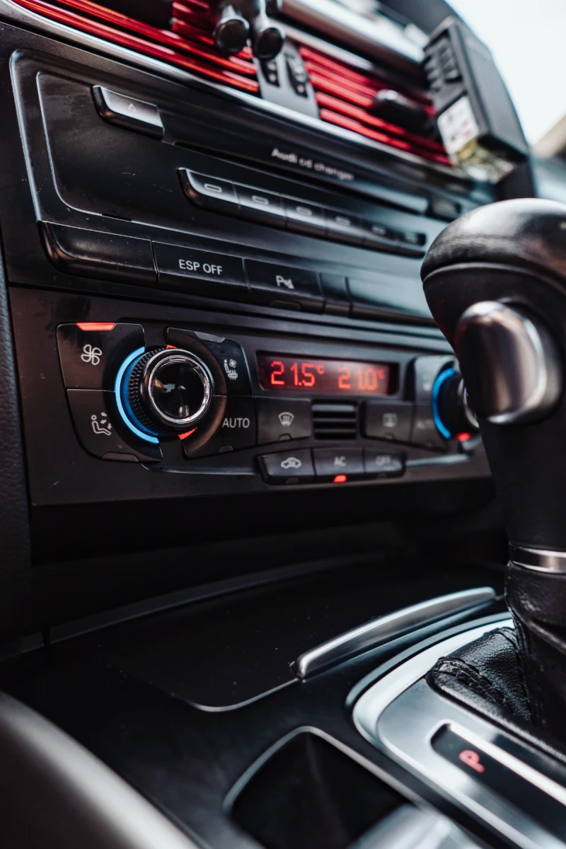 Audi A4 2.7tdi, снимка 10 - Автомобили и джипове - 52347645