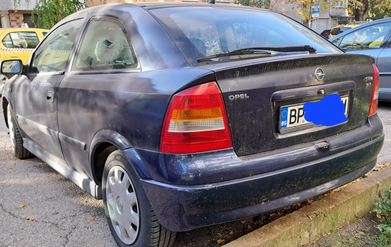 Opel Astra, снимка 3 - Автомобили и джипове - 47967638