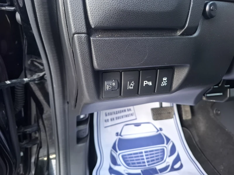 Honda Jazz 1, 3 VVTI-Keyless, Navi, снимка 9 - Автомобили и джипове - 48145340