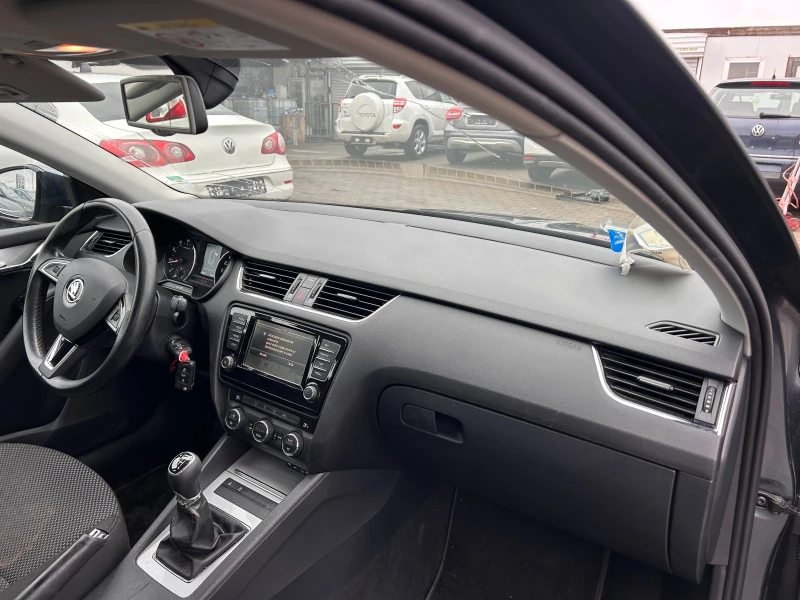 Skoda Octavia 1.4TGI METAN EURO 6, снимка 10 - Автомобили и джипове - 48280174