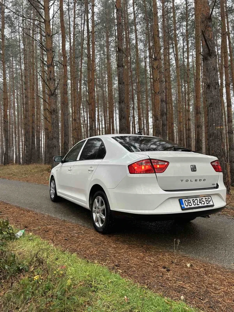 Seat Toledo, снимка 5 - Автомобили и джипове - 48507716