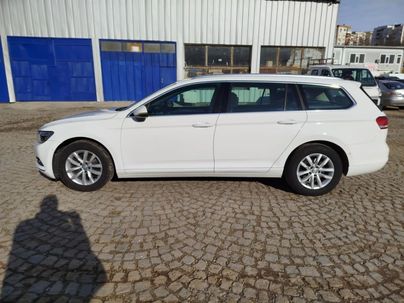 VW Passat 2.0 TDI , снимка 4 - Автомобили и джипове - 48562160