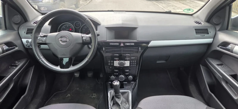 Opel Astra Германия, снимка 6 - Автомобили и джипове - 52224293