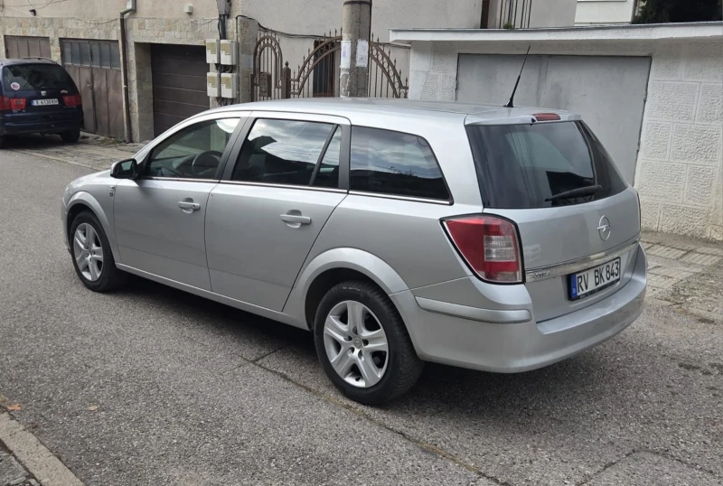 Opel Astra Германия, снимка 5 - Автомобили и джипове - 52224293