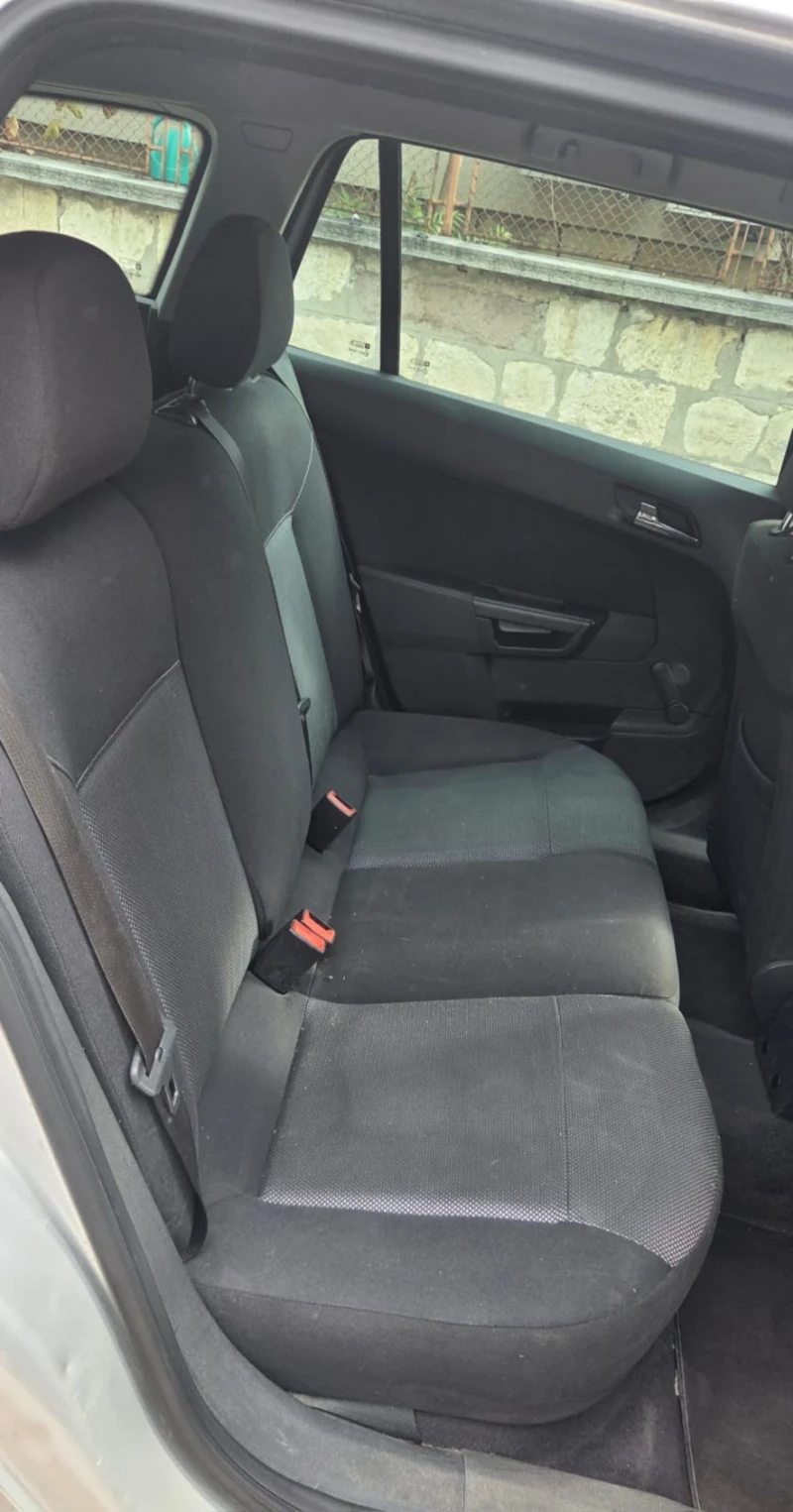 Opel Astra Германия, снимка 8 - Автомобили и джипове - 52224293