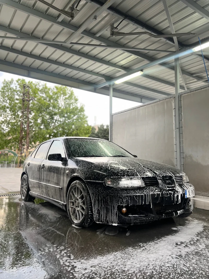 Seat Leon, снимка 5 - Автомобили и джипове - 52450471