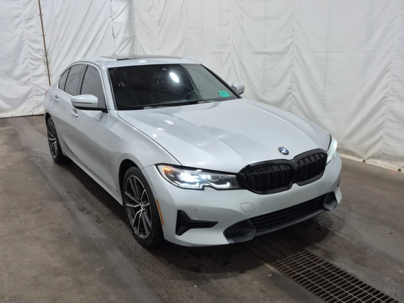 BMW 330 * 330I XDRIVE * CARFAX * , снимка 2 - Автомобили и джипове - 53027392