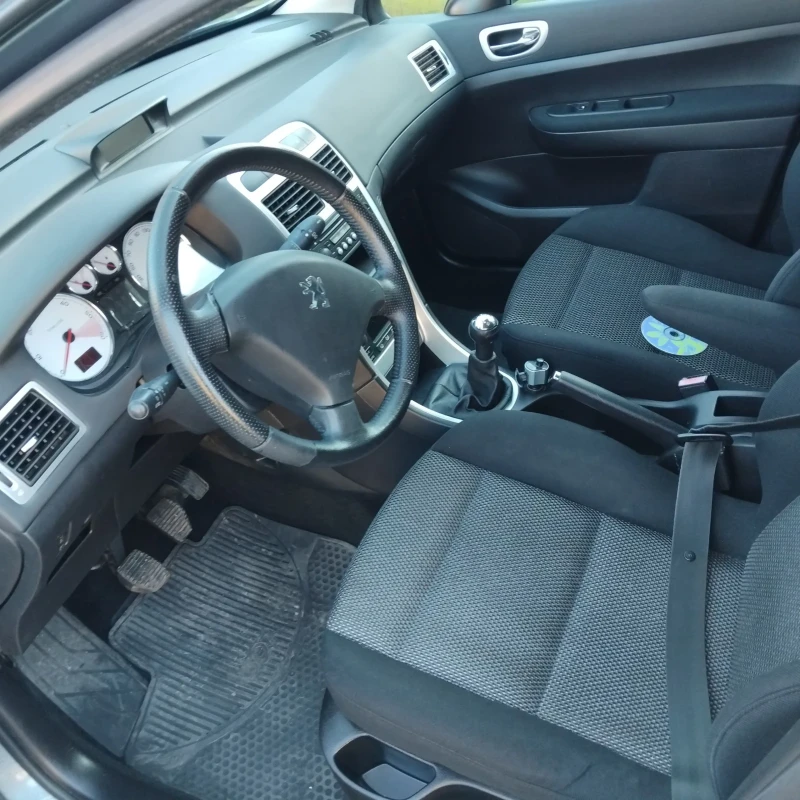 Peugeot 307 Седан, снимка 17 - Автомобили и джипове - 53054416