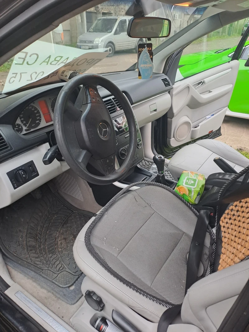 Mercedes-Benz B 180, снимка 7 - Автомобили и джипове - 53249959