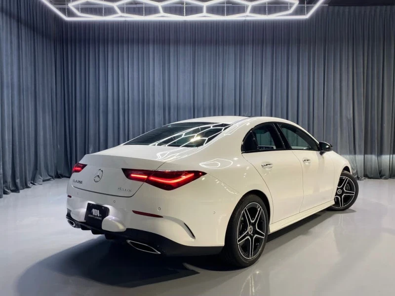 Mercedes-Benz CLA 250 * 4MATIC* Автокредит(Цена до БГ), снимка 4 - Автомобили и джипове - 53277433