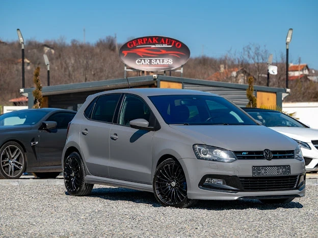 VW Polo R-Line  / 1.6 TDI / 90hp+ + / FULL, снимка 3 - Автомобили и джипове - 49394490