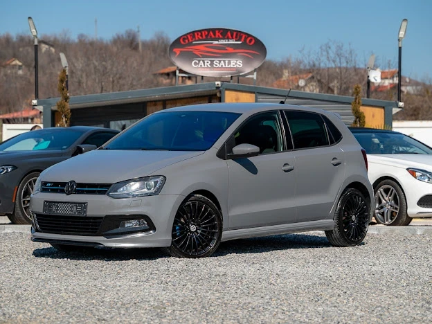 VW Polo R-Line  / 1.6 TDI / 90hp+ + / FULL, снимка 2 - Автомобили и джипове - 49394490