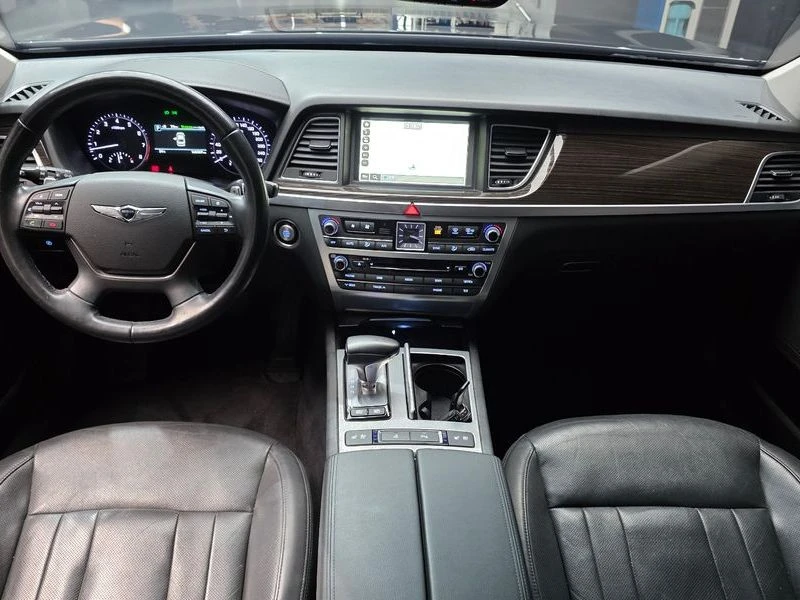 Genesis G80 3.3 Automatic, снимка 8 - Автомобили и джипове - 55598982