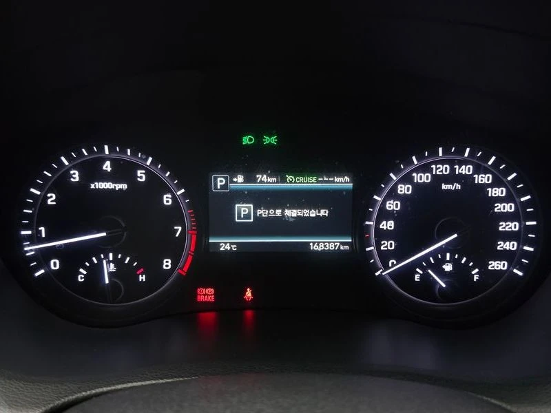 Genesis G80 3.3 Automatic, снимка 11 - Автомобили и джипове - 55598982