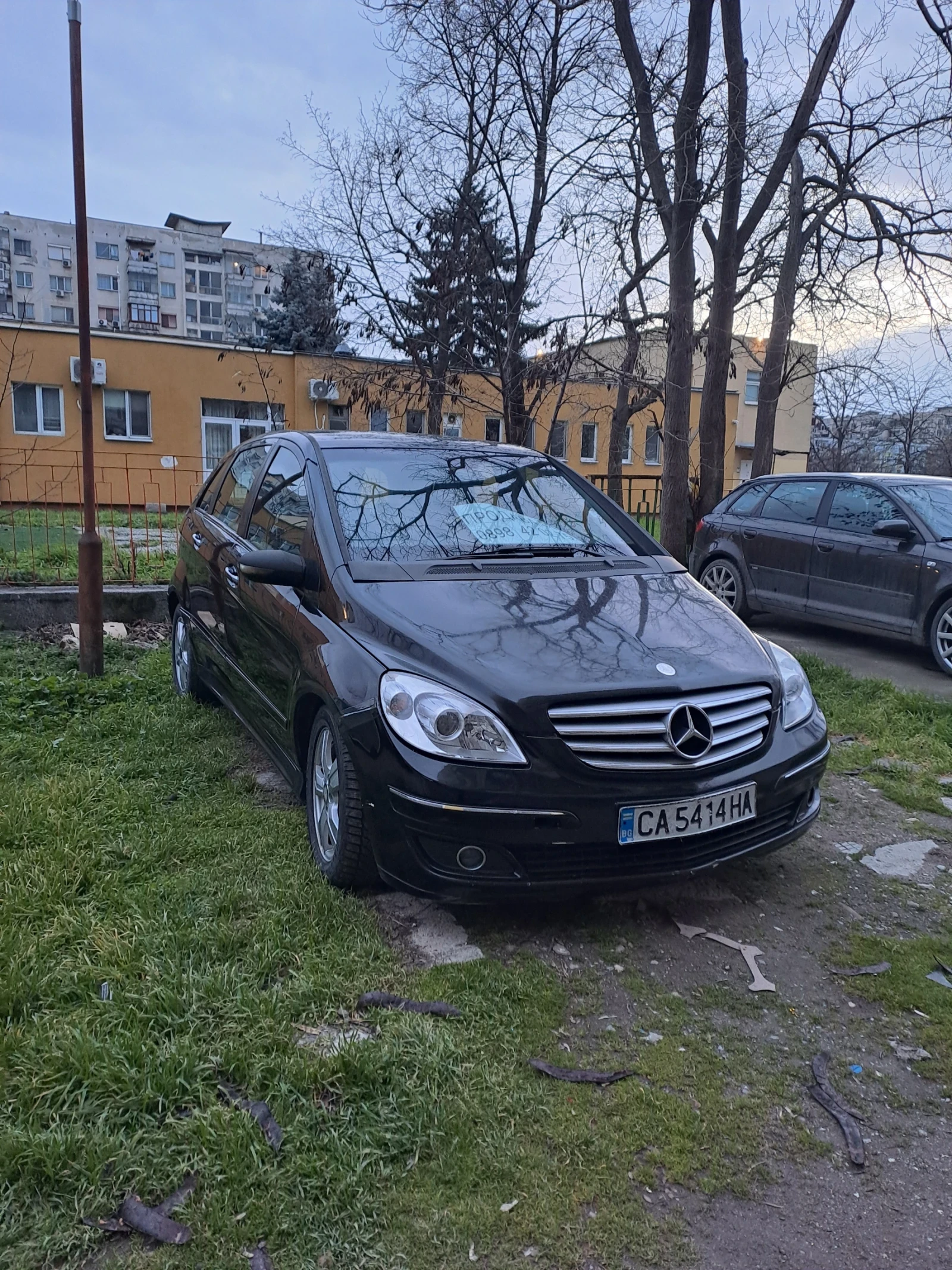 Mercedes-Benz B 180, снимка 1