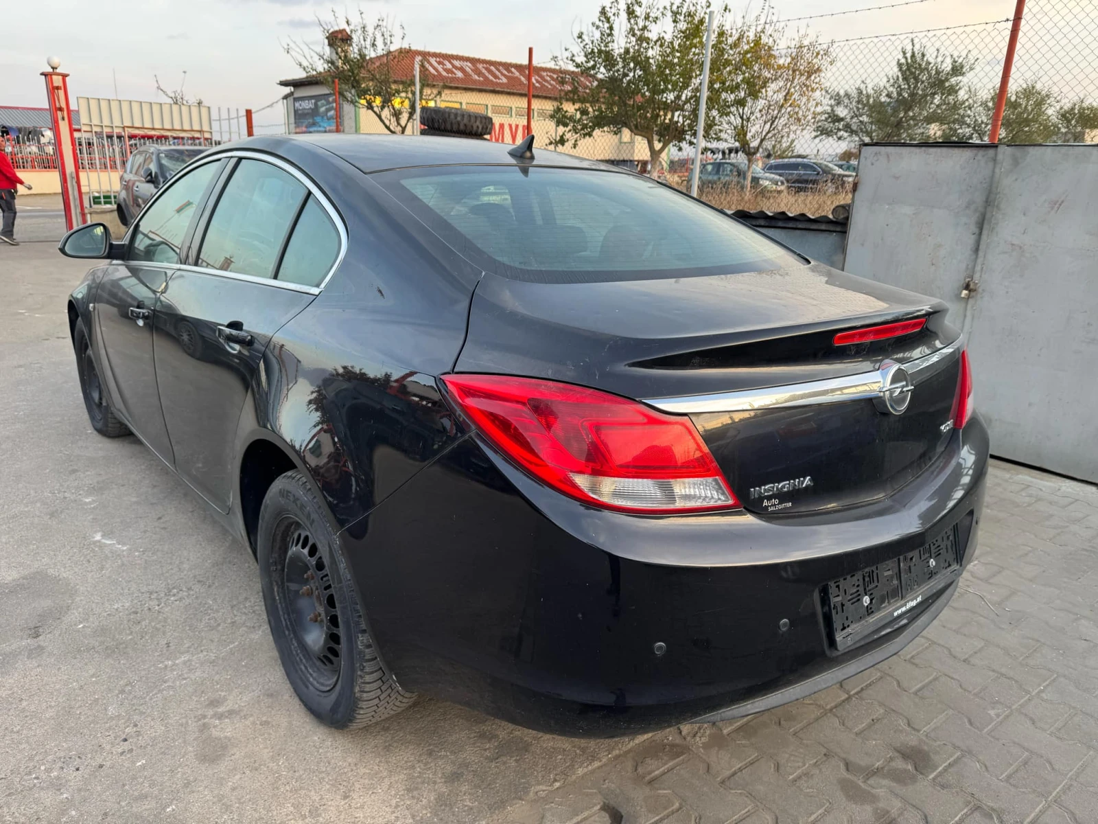 Opel Insignia 2.0 - изображение 3