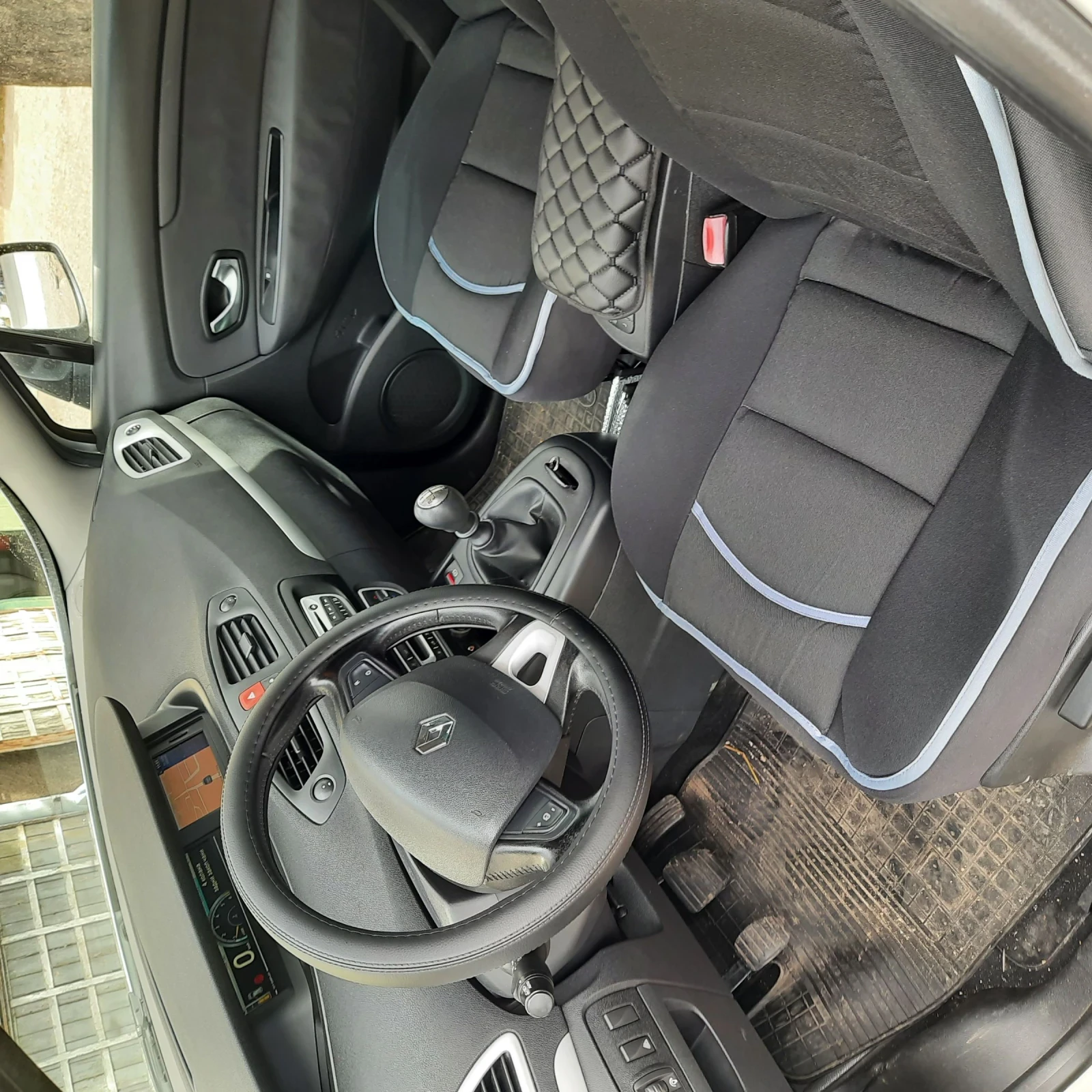 Renault Grand scenic 1.5 dci 110к.с  - изображение 5