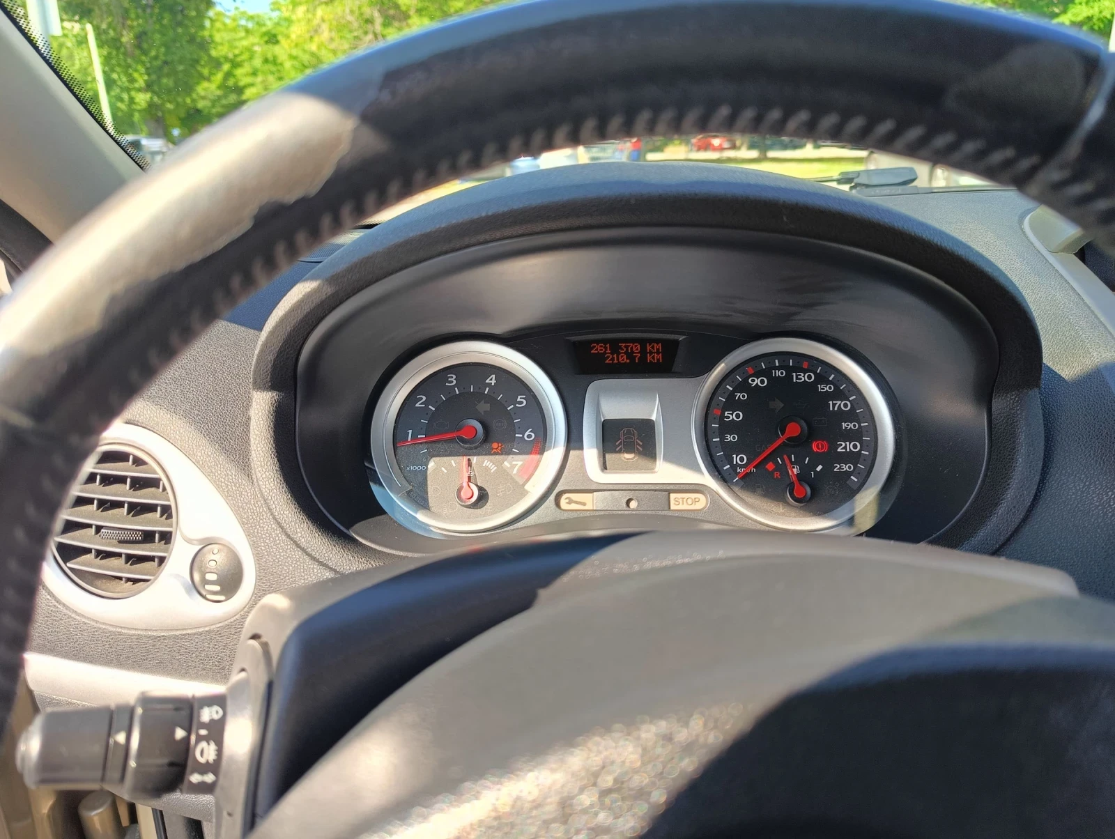 Renault Clio  - изображение 9
