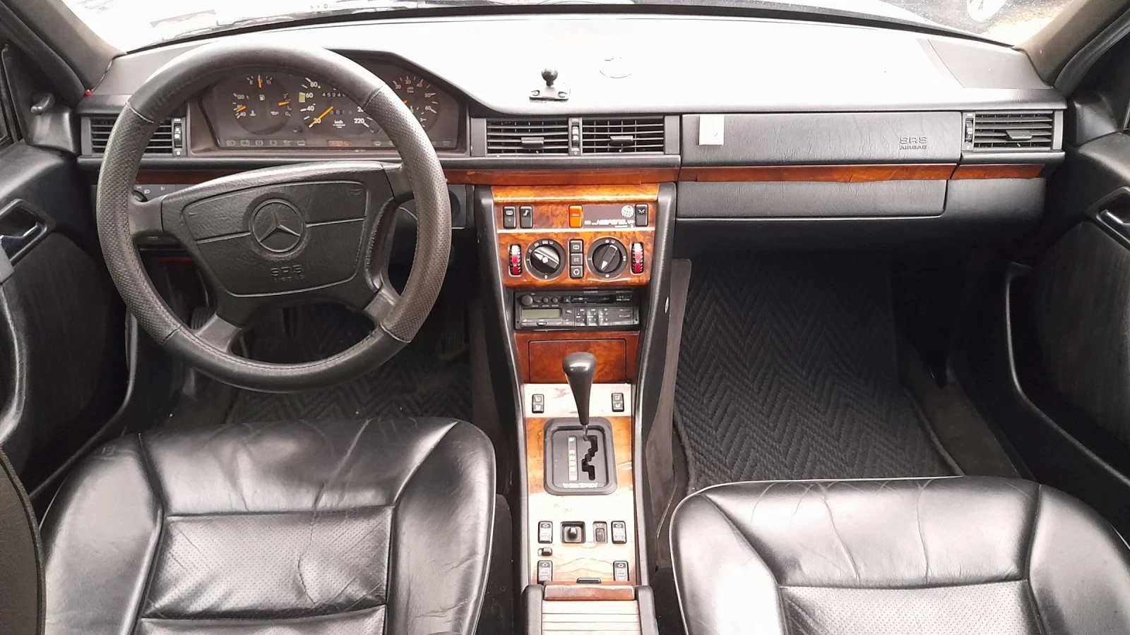 Mercedes-Benz 124 300D Кожа Автомат Клима - изображение 9