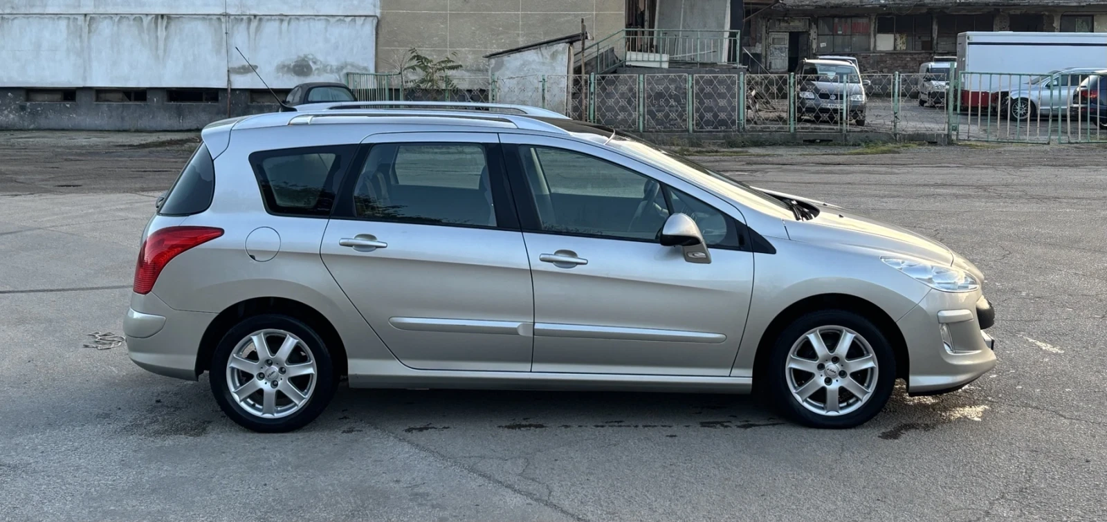 Peugeot 308  - изображение 6