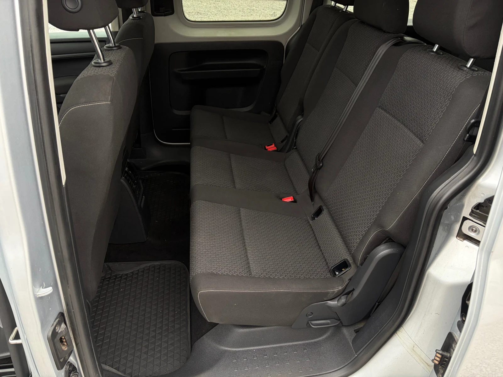 VW Caddy 2.0TDI-102k.c. 6+ 1 /EURO 6B/ | Mobile.bg   15