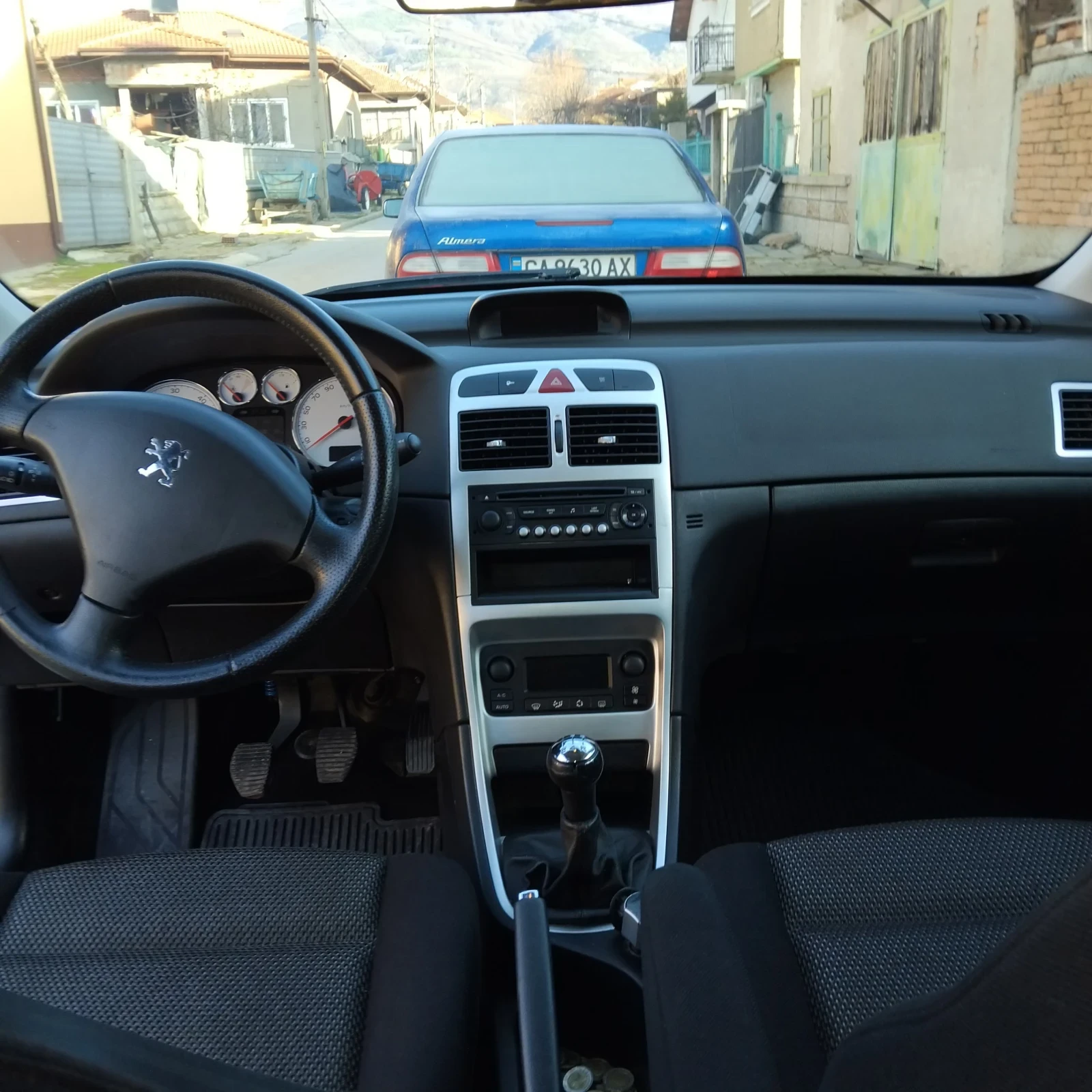 Peugeot 307 Седан - изображение 6