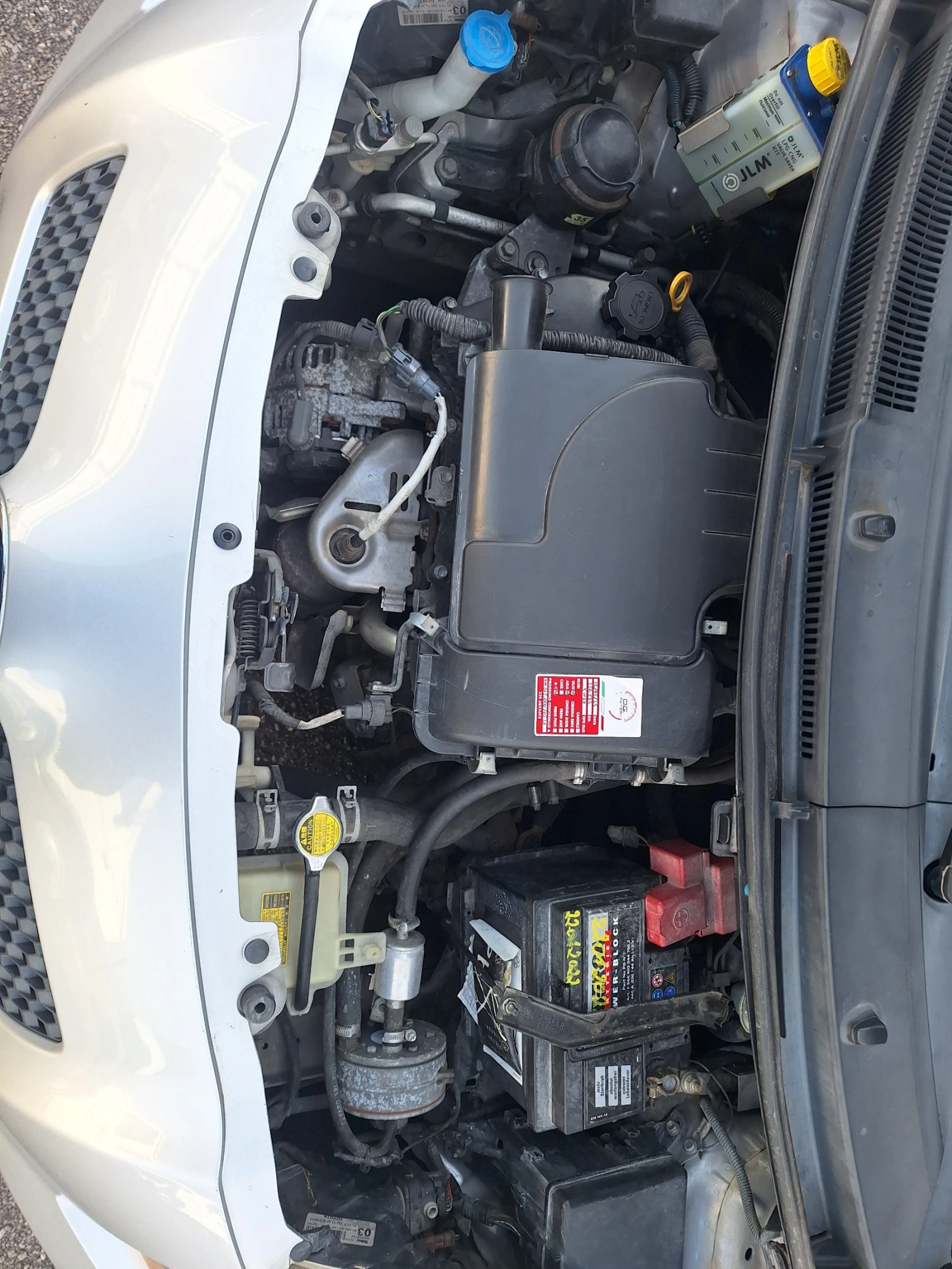 Toyota Yaris 1.0i s gas, снимка 16 - Автомобили и джипове - 53707265