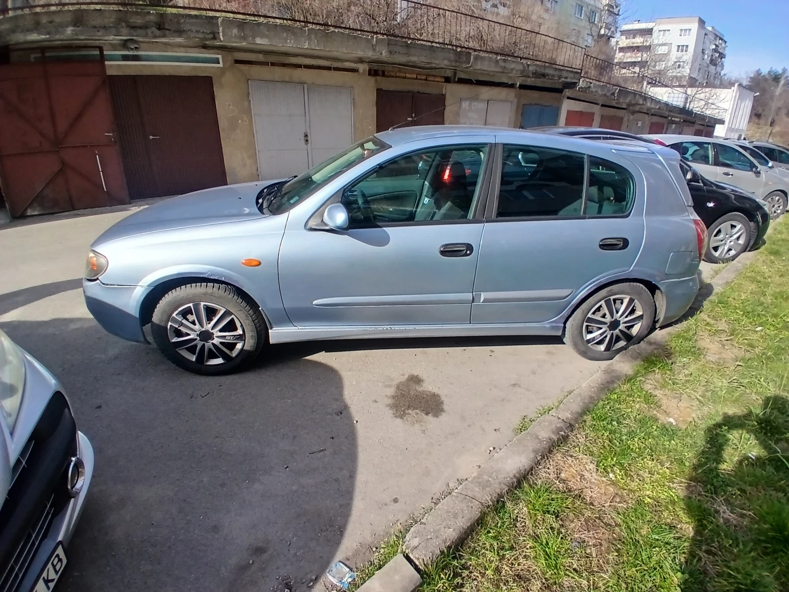 Nissan Almera, снимка 3 - Автомобили и джипове - 53756732