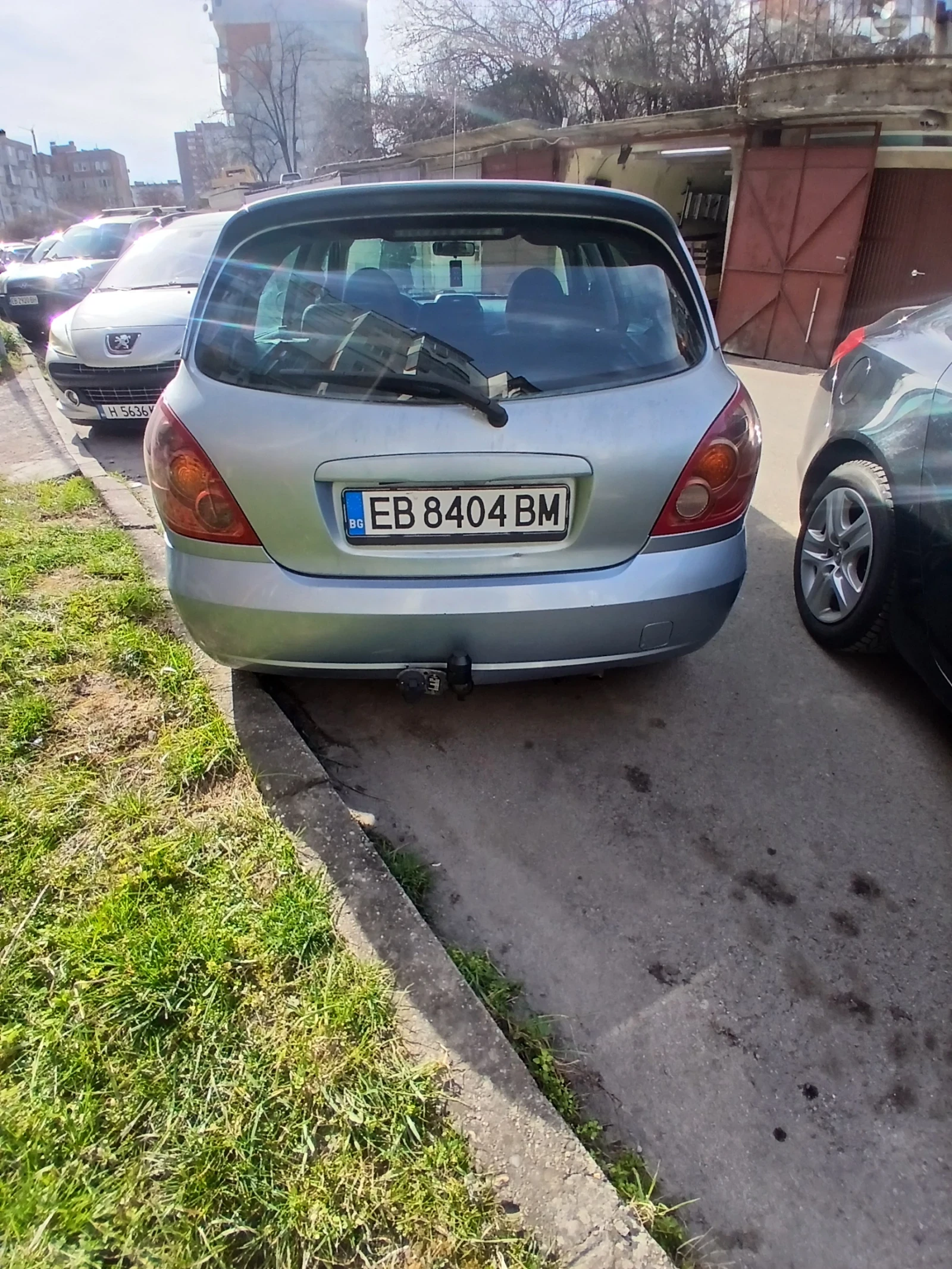 Nissan Almera, снимка 4 - Автомобили и джипове - 53756732